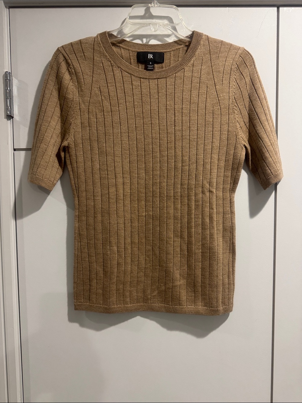 Banana Republic Camel Ribbed Merino Crewneck Sweater